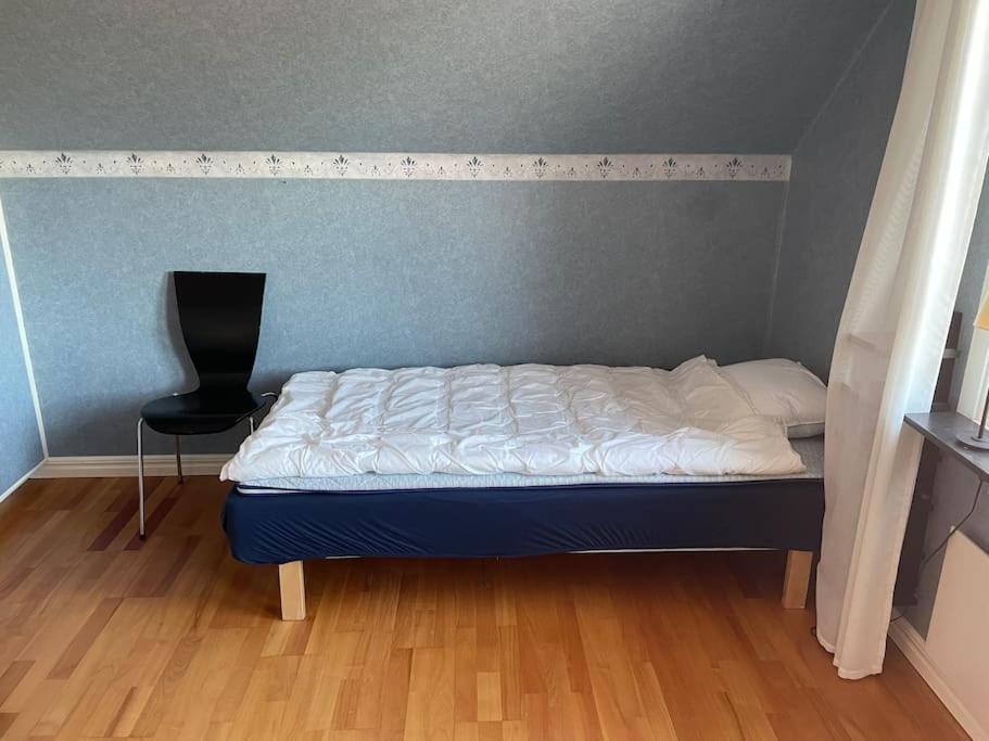 Familjevaenligt Hus Naera Isaberg! Villa Hestra Luaran gambar