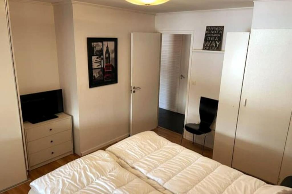 Familjevaenligt Hus Naera Isaberg! Villa Hestra Luaran gambar