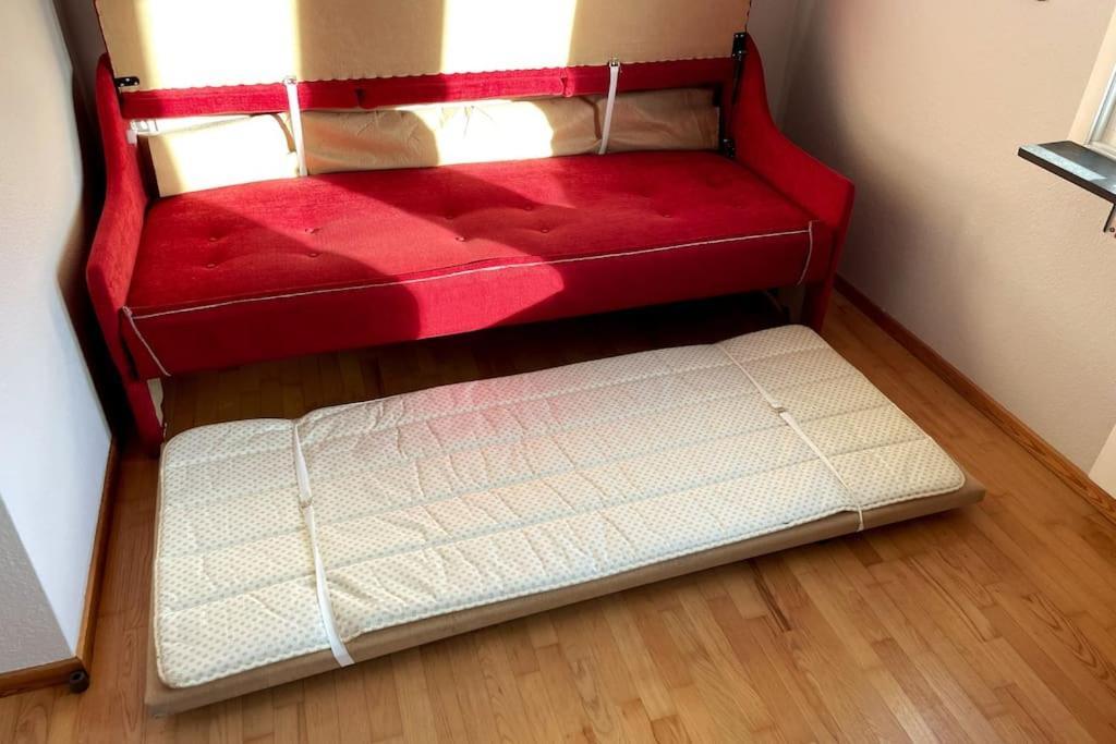 Familjevaenligt Hus Naera Isaberg! Villa Hestra Luaran gambar