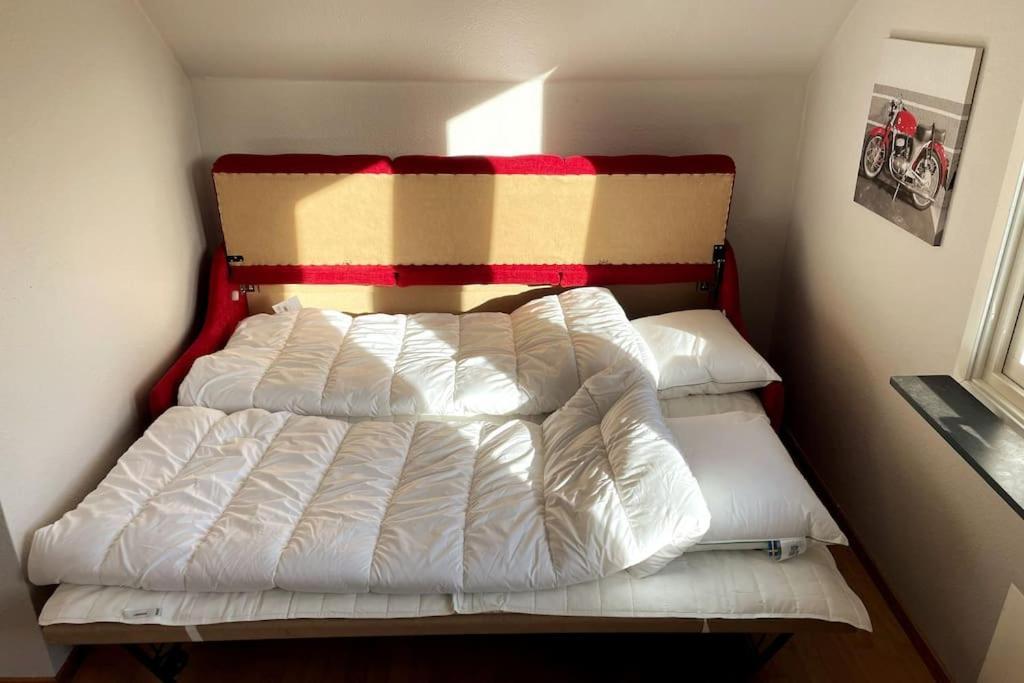 Familjevaenligt Hus Naera Isaberg! Villa Hestra Luaran gambar